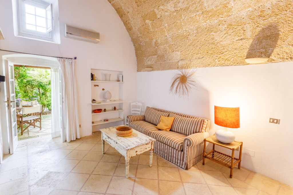 Masseria Mosca | The Sunset Room | www.masseriamosca.com