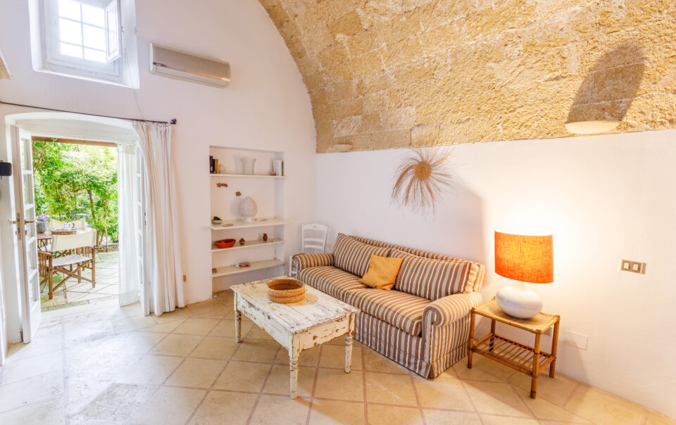 Masseria Mosca | The Sunset Room | www.masseriamosca.com